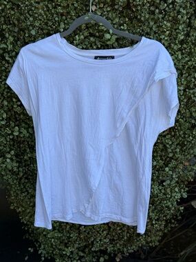 Casual White Women's Short Sleeve Nursing Tee